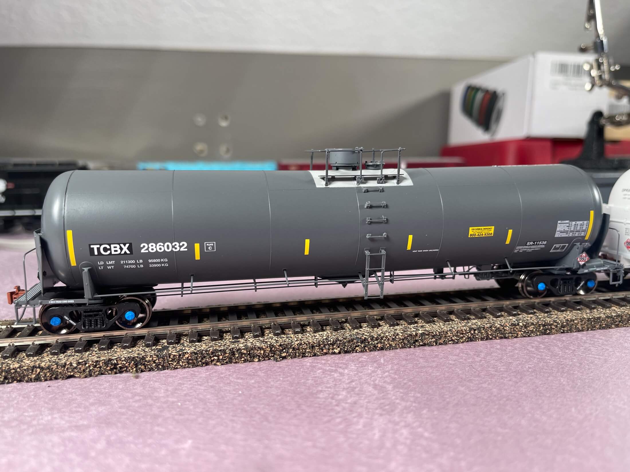 TCBX 286032 Trinity 31K Tank Car